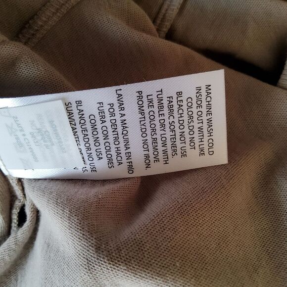 NWT Wildfox Chrissy V-Neck Tee in Atmosphere (Taupe) Size M - Picture 7 of 8